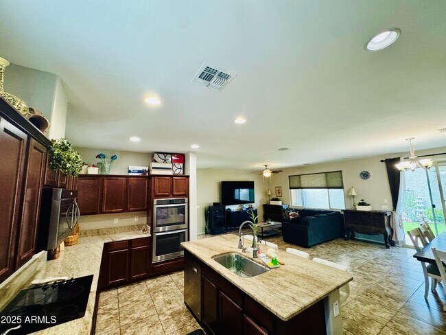 Building Photo - 1178 N 163rd Dr