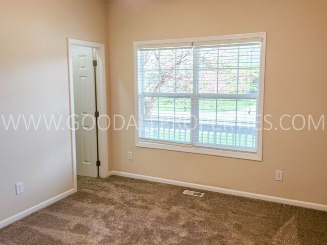 Building Photo - 4 Bedroom 3 Bath in Glynn Village! $2,895 for 1 year lease or $2,795 for a 2 year lease!