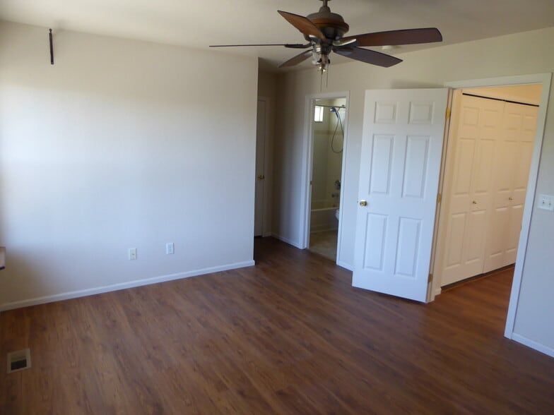 Building Photo - 2227 Brightwater Dr