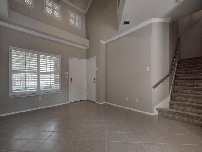 Building Photo - 4400 Switch Willo