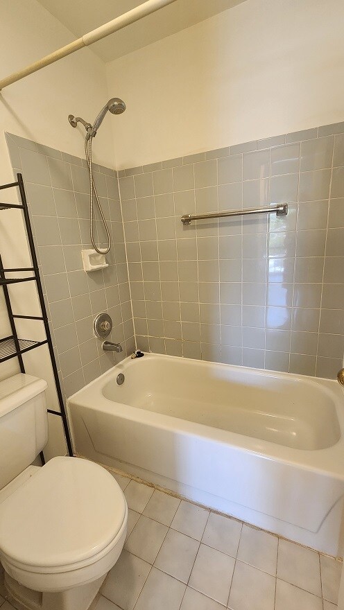Building Photo - 98442 Windward Ave