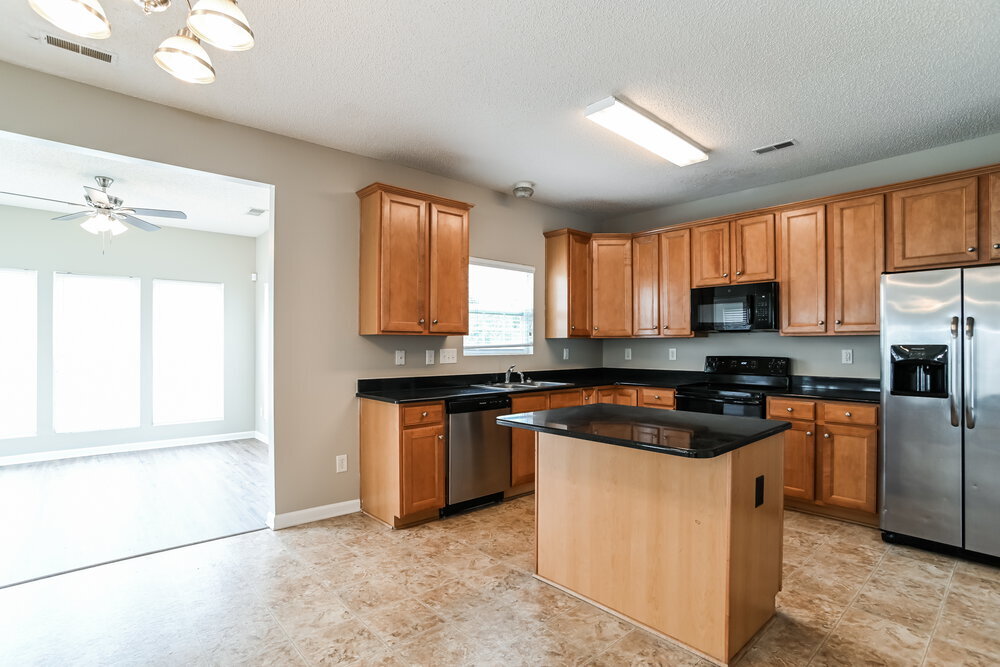 Building Photo - 4419 Golden View Dr