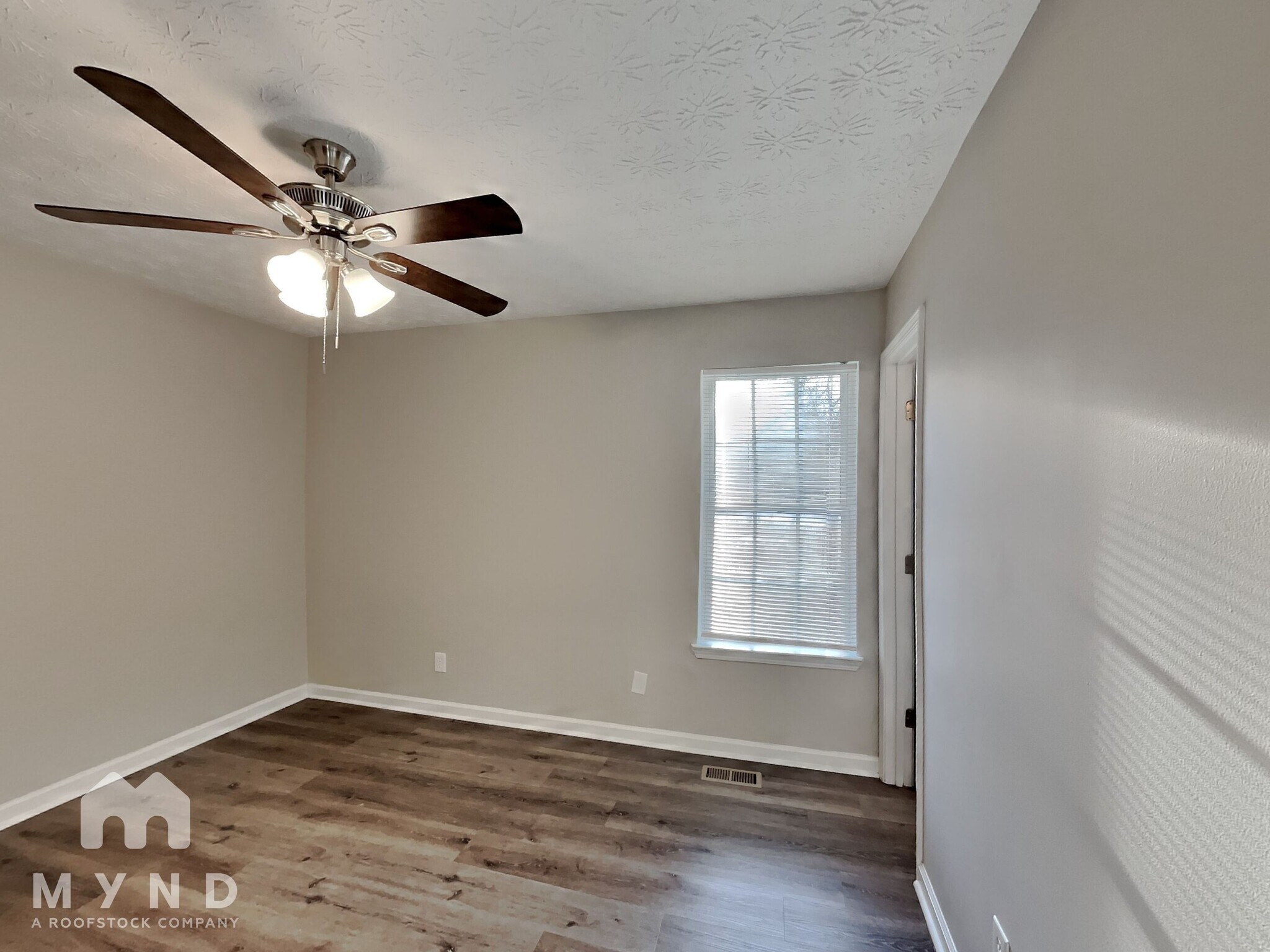 Building Photo - 1016 Bridle Creek Dr