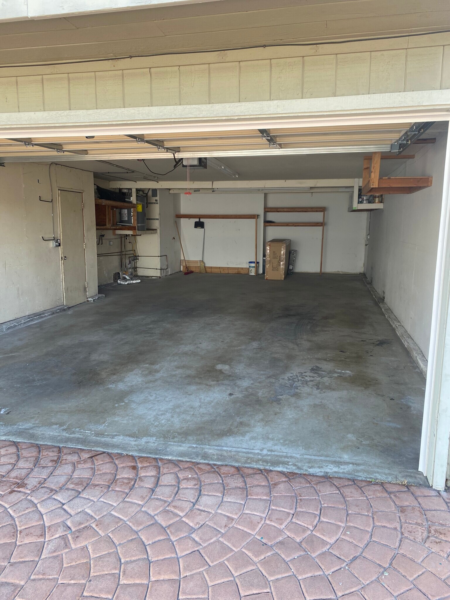 Building Photo - 202 David Dr