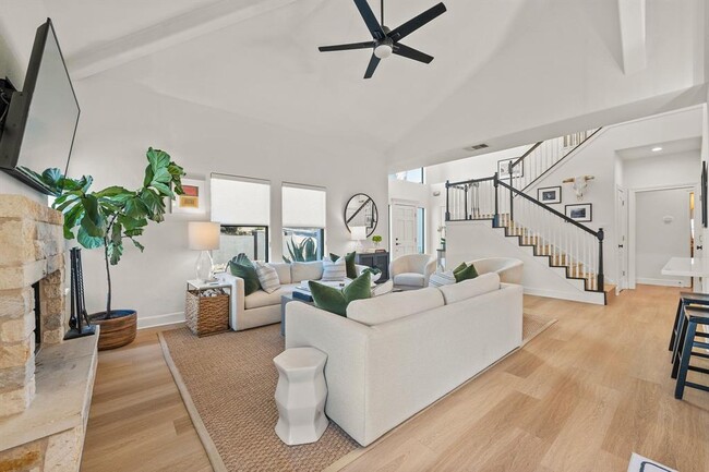 Building Photo - 1030 Daviot Dr