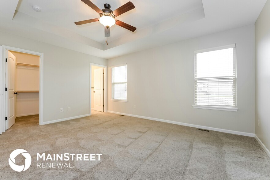 Building Photo - 402 191st Terrace