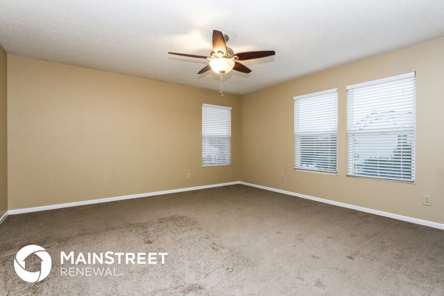 Building Photo - 818 Runnymede Dr