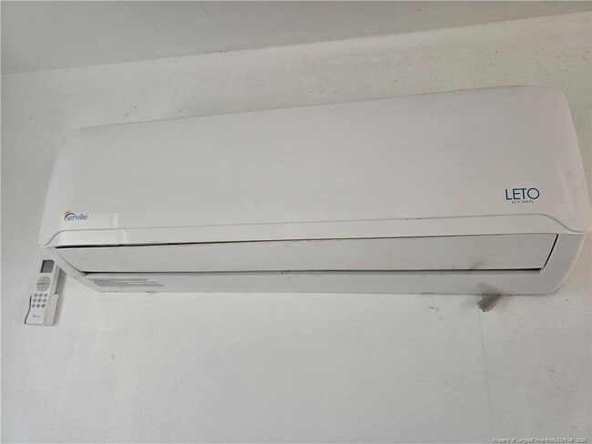 Building Photo - 206 S 7th St