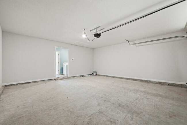 Building Photo - New community! Three bedrooms, two bathrooms and ready for you to move into!