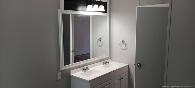 Building Photo - 4910 Charger Ct