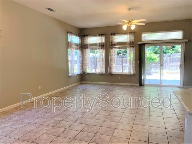 Building Photo - 857 Tannehill Dr