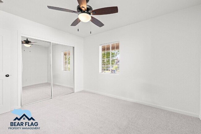 Building Photo - For Rent $2,280 - 2 bed, 1 bath