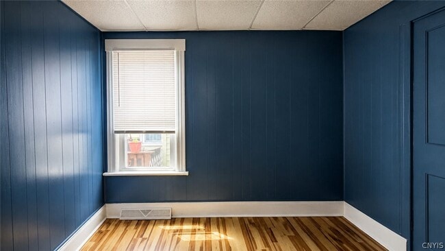 Building Photo - 709 S James St