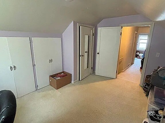 Building Photo - 1052 McKinley Ave