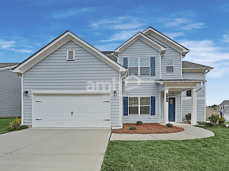 Primary Photo - 386 Camp Cir