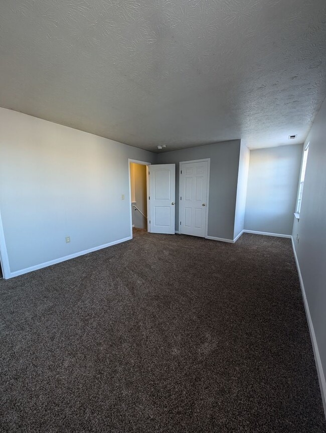 Building Photo - 3024 Percheron Ln
