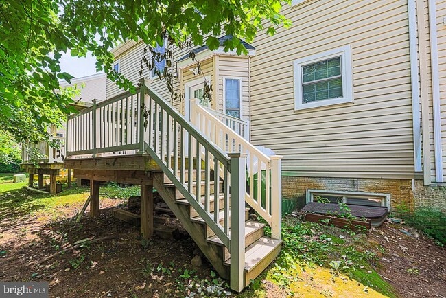 Building Photo - 3709 Fords Ln