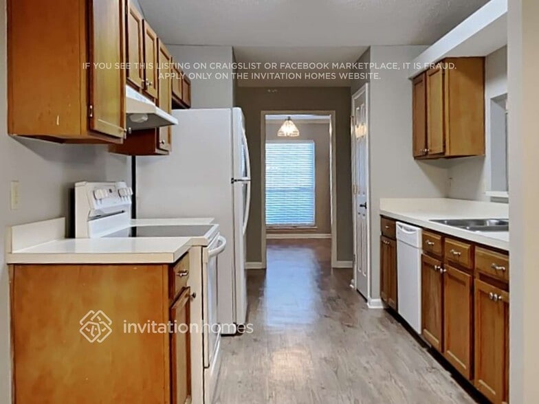 Building Photo - 479 Baybrook Dr