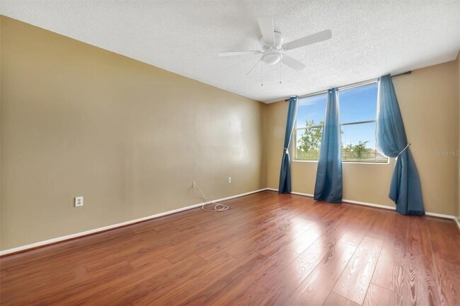 Building Photo - 2333 Feather Sound Dr