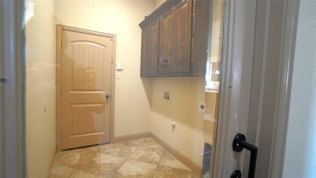 Building Photo - 588 Deverson Dr