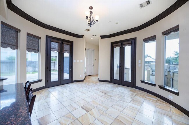 Building Photo - 25207 Springwood Lake Dr