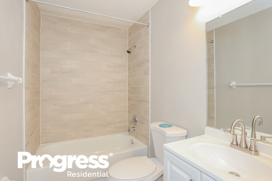 Building Photo - 1156 Radis Pl