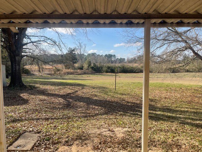 Building Photo - 2870 Fm 2659