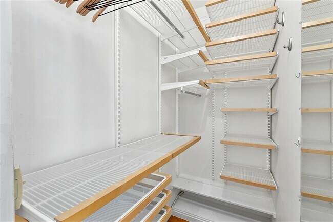 Building Photo - 180 St Germain Ave