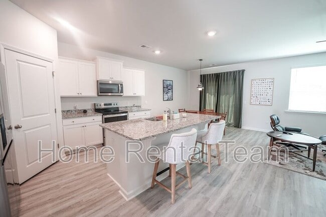 Building Photo - 156 Kraft Kove