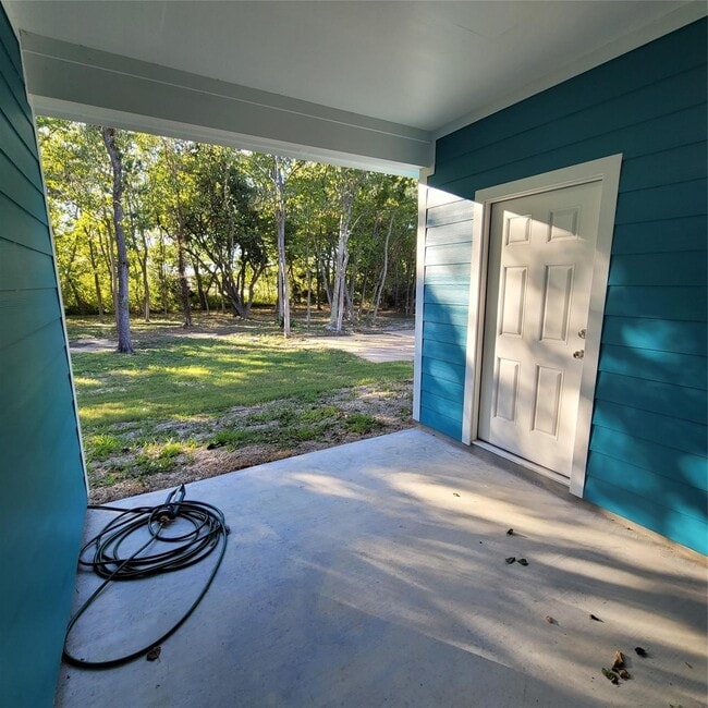 Building Photo - 2107 24th St N