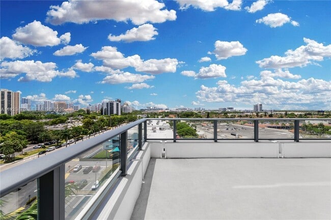 Building Photo - 2960 NE 207th St