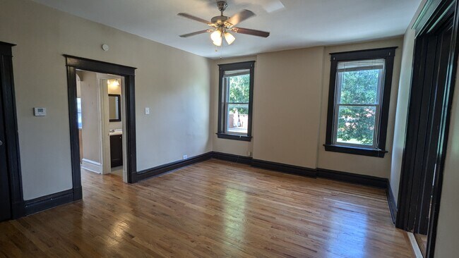 Building Photo - 2201-2203 Jules Street