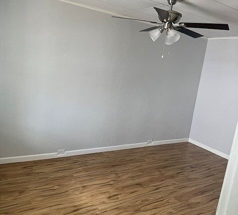 Building Photo - Home with office