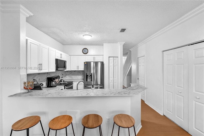 Building Photo - 22180 SE 26th Ln