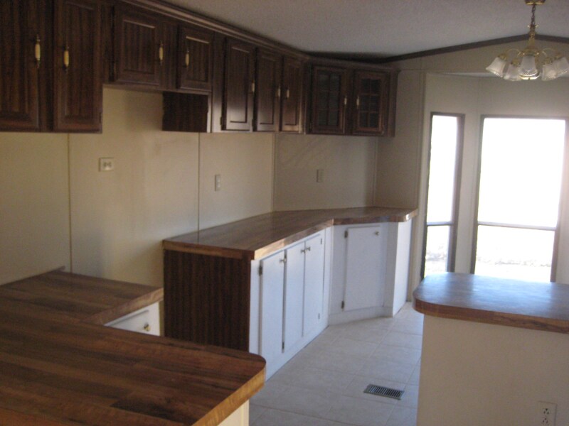 Building Photo - 488 Will Holt Rd