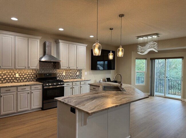 Building Photo - 9399 Koch Dr