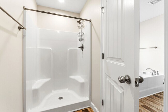 Building Photo - Relax & Enjoy: 3BR Inman Rental with Big Backyard & Covered Porch