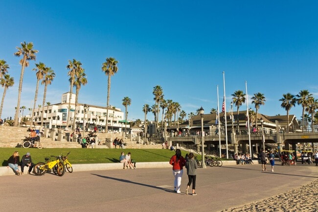 Building Photo - Sea Cliff on the Greens Gated Community Home!