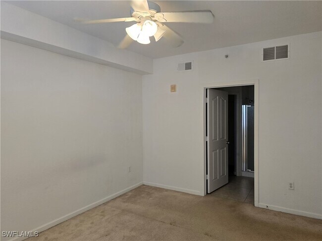 Building Photo - 12940 Positano Cir