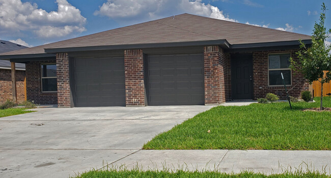 Building Photo - Killeen Duplex