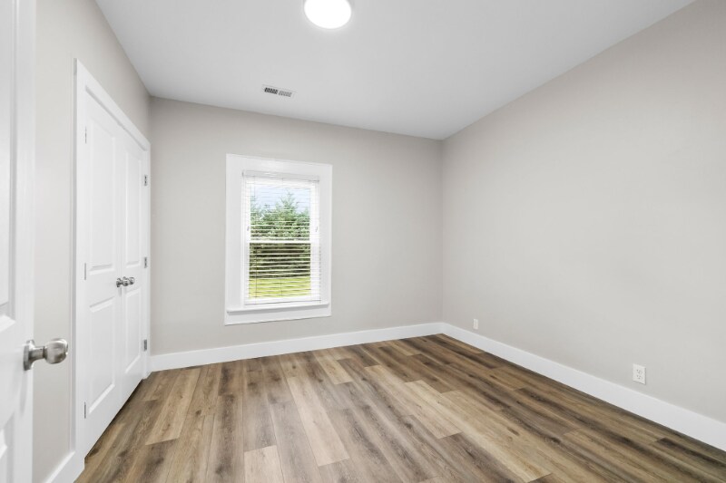 Building Photo - 2811 Locust Hill Rd