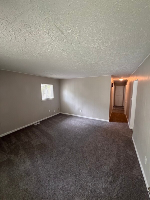 Building Photo - 29708 Grandview St