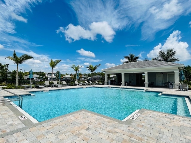 Building Photo - 1962 Tripletail Ln