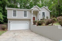 Building Photo - 3612 Chaumont Dr