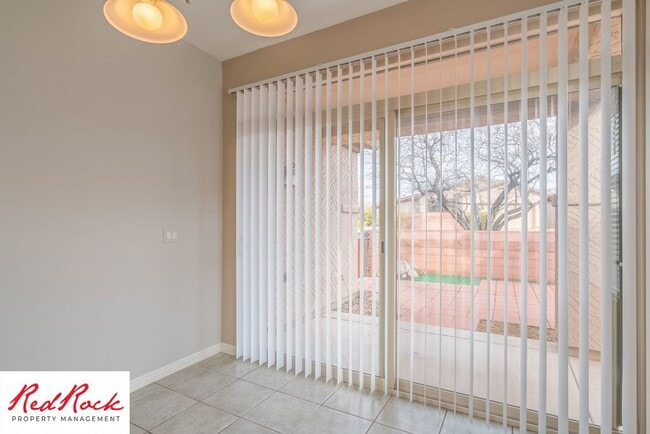 Building Photo - 2 Bedroom Townhome in Coral Canyon with Resort Amenities