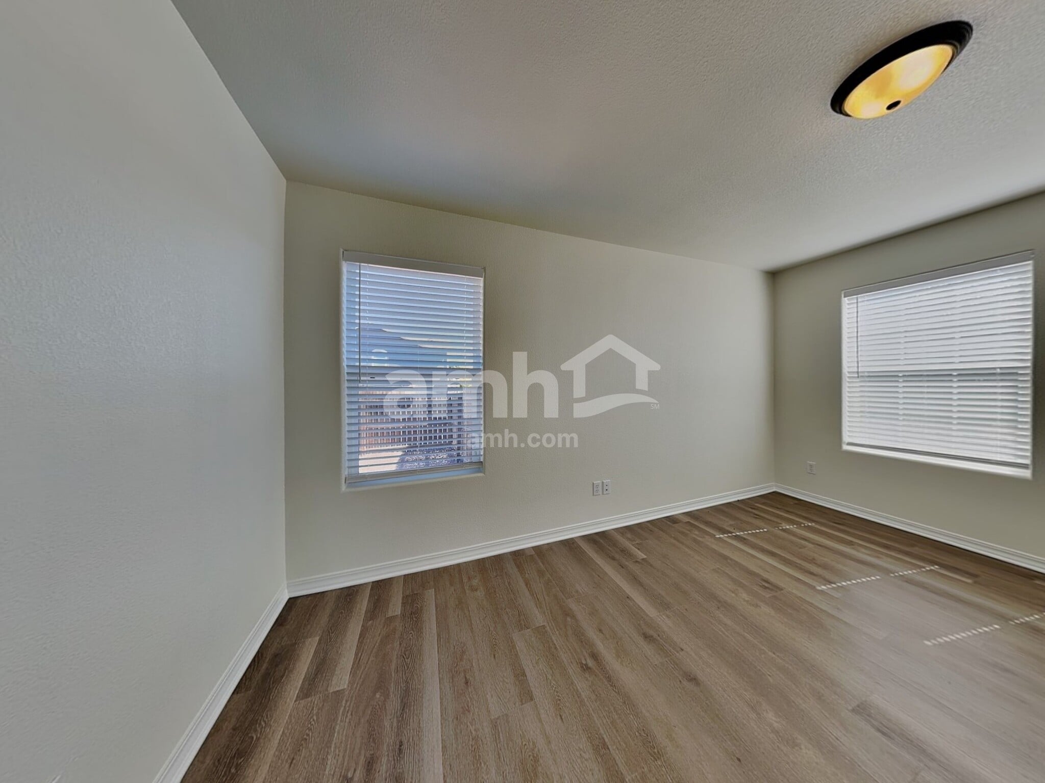 Building Photo - 3713 Winter Sun Dr