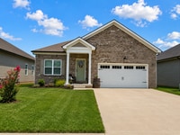 Building Photo - 830 Poplar Log Dr