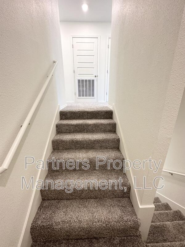 Building Photo - 779 S Amarillo Ave