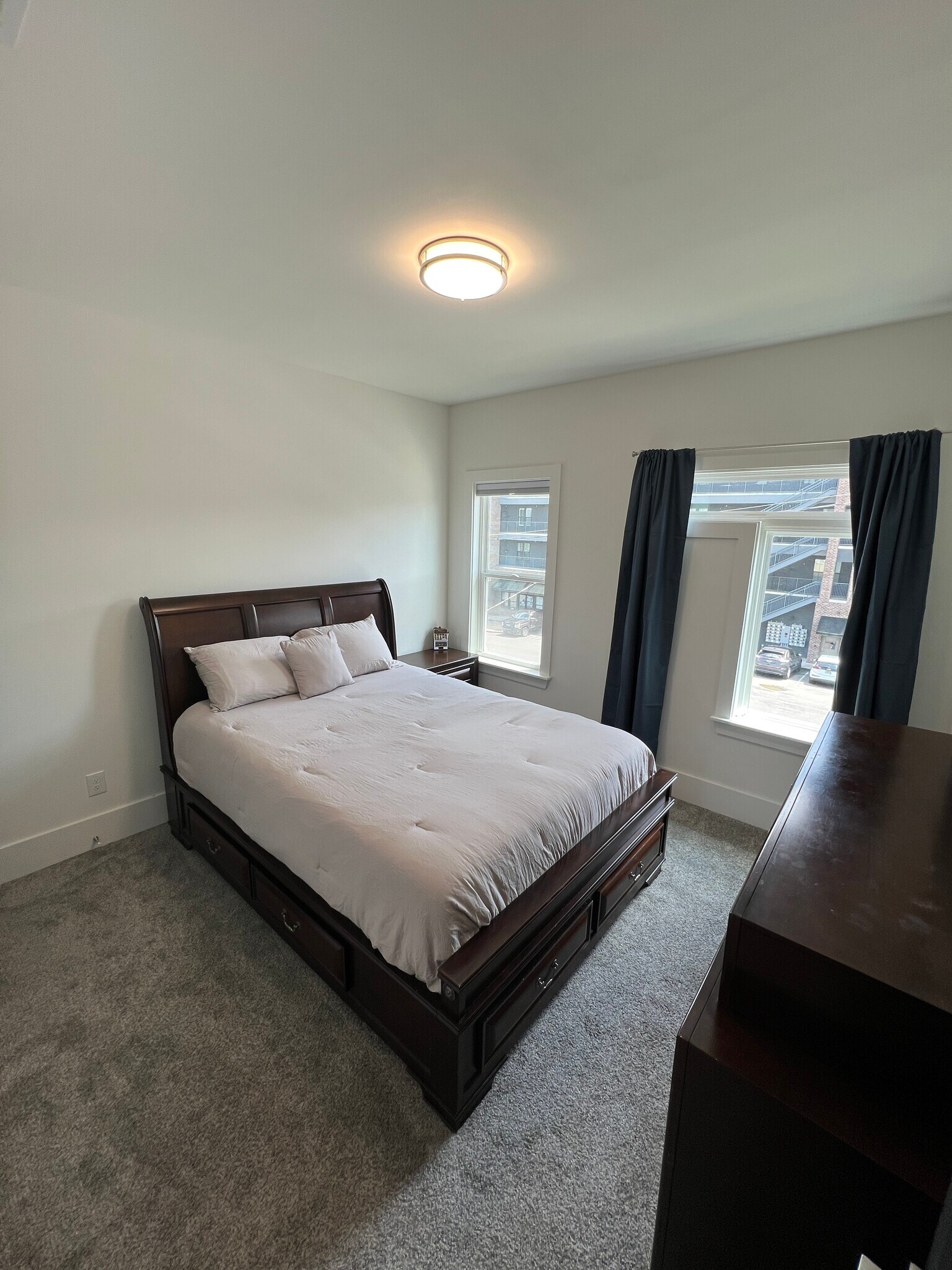 Building Photo - 1072 Zophi St