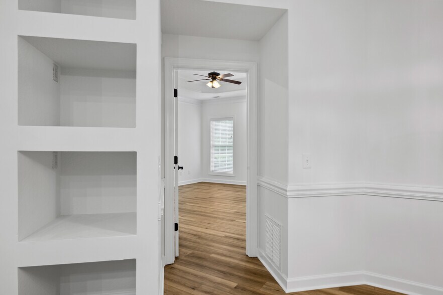 Building Photo - 32 Weatherby Cir